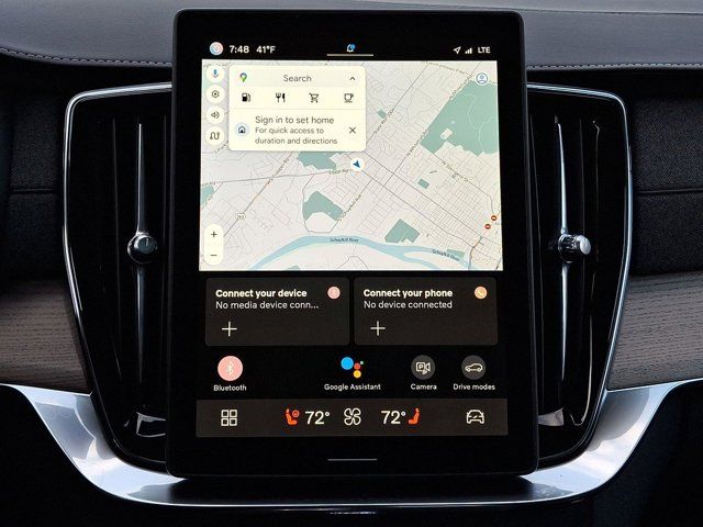 2025 Volvo XC90 Plus
