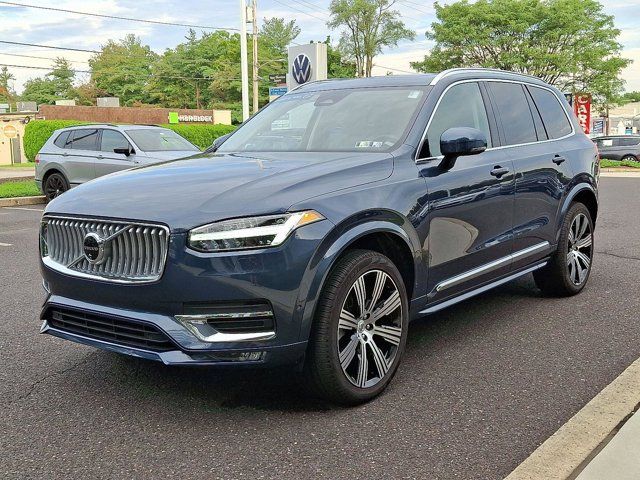2025 Volvo XC90 Plus