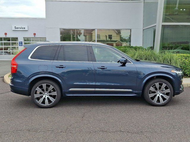 2025 Volvo XC90 Plus