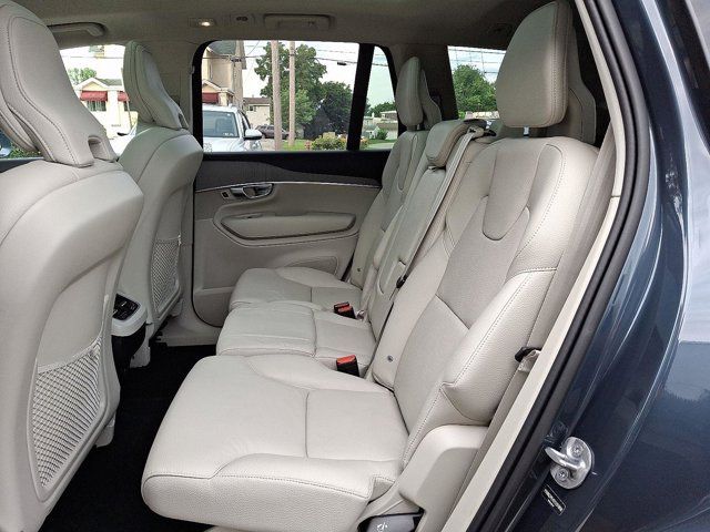 2025 Volvo XC90 Plus