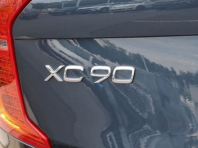 2025 Volvo XC90 Plus