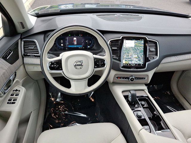 2025 Volvo XC90 Plus