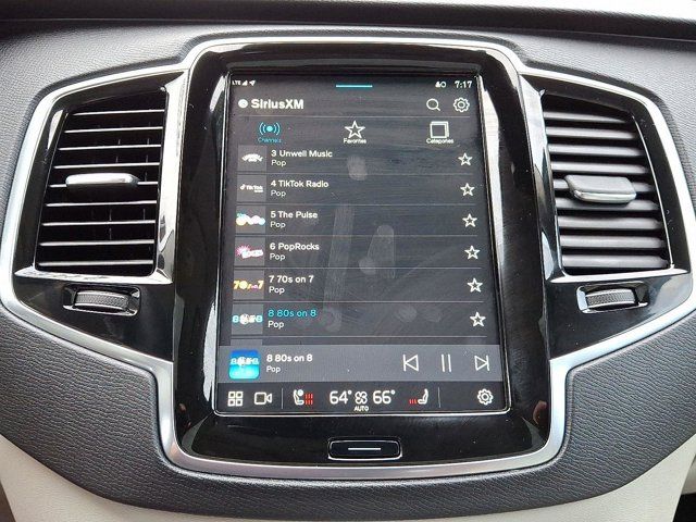 2025 Volvo XC90 Plus