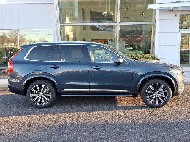 2025 Volvo XC90 Plus