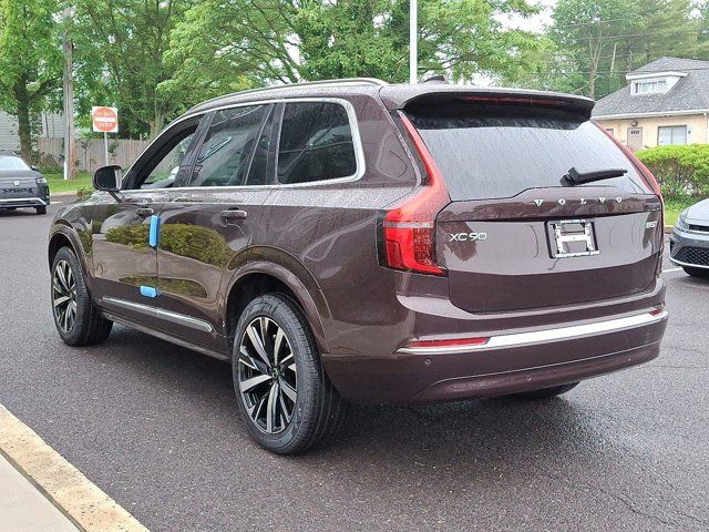 2025 Volvo XC90 Core