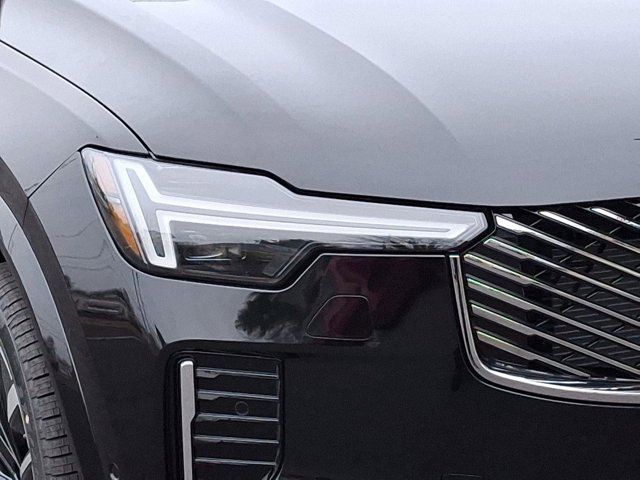 2025 Volvo XC90 Plus