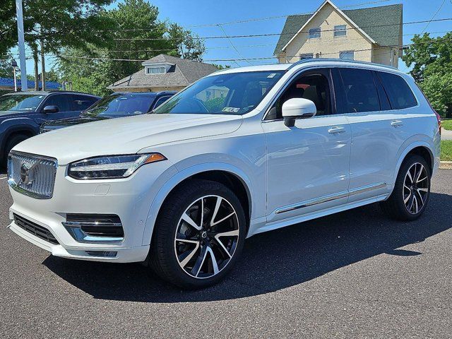 2025 Volvo XC90 Plus