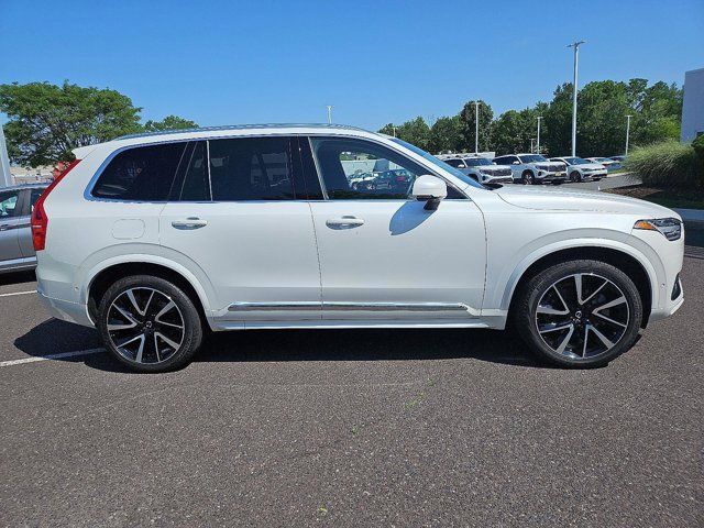 2025 Volvo XC90 Plus