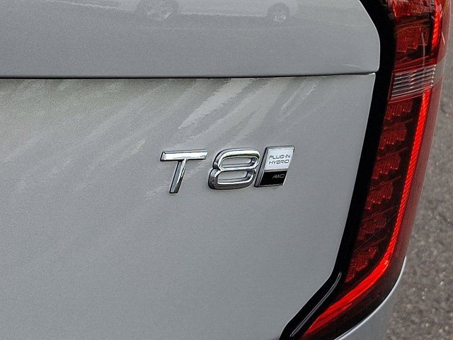 2025 Volvo XC90 Plug-In Hybrid Core