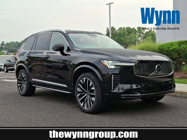 2025 Volvo XC90 Plug-In Hybrid Plus