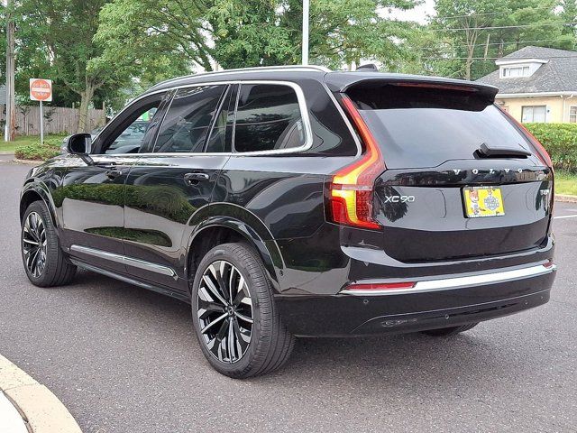2025 Volvo XC90 Plug-In Hybrid Plus