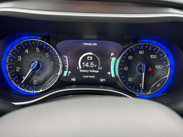 2026 Chrysler Pacifica Select FWD