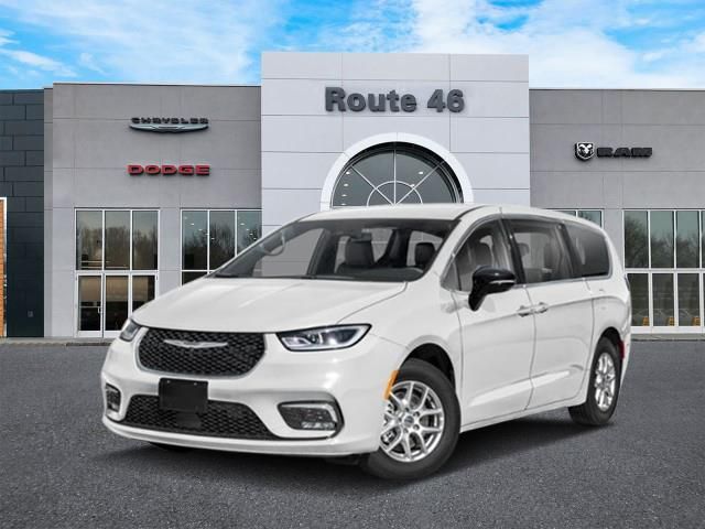2026 Chrysler Pacifica Select FWD
