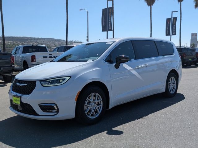 2026 Chrysler Pacifica Select 2026 Chrysler Pacifica Select