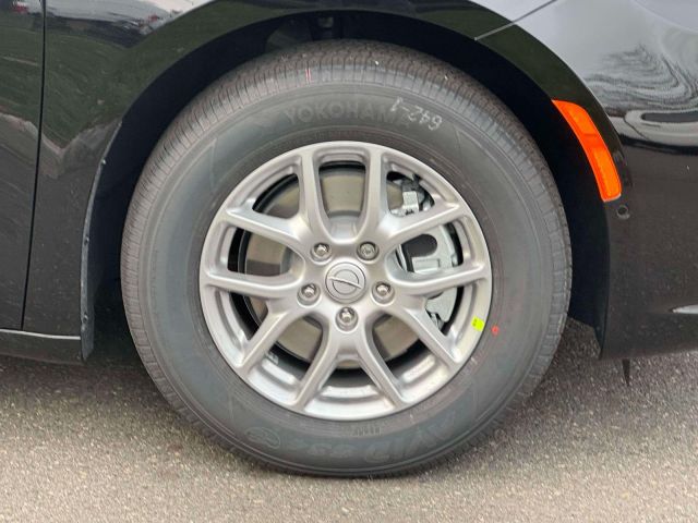 2026 Chrysler Pacifica Select FWD