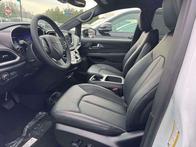 2026 Chrysler Pacifica Select FWD 2026 Chrysler Pacifica Select FWD