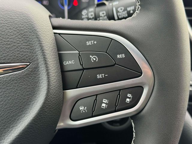 2026 Chrysler Pacifica Select FWD 2026 Chrysler Pacifica Select FWD