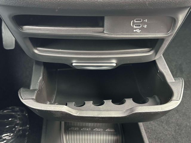 2026 Chrysler Pacifica Select FWD 2026 Chrysler Pacifica Select FWD