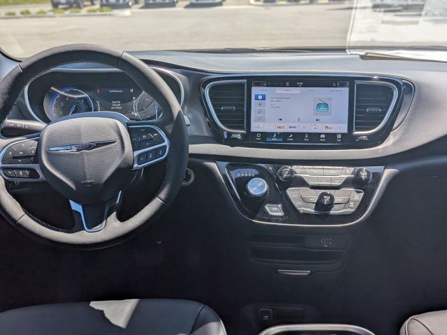 2026 Chrysler Voyager LX 2026 Chrysler Voyager LX