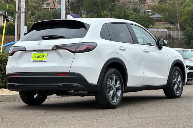 2026 Honda HR-V LX
