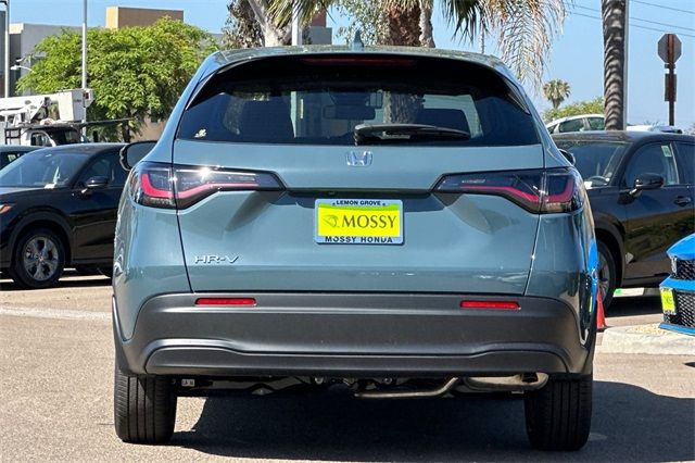 2026 Honda HR-V LX