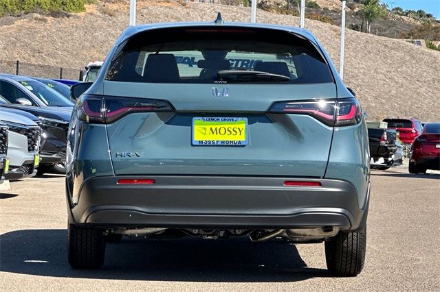 2026 Honda HR-V LX