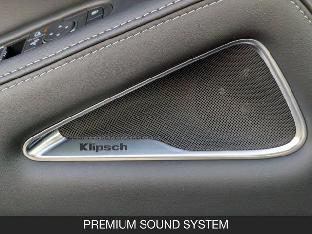 2026 INFINITI QX60 LUXE 2026 INFINITI QX60 LUXE