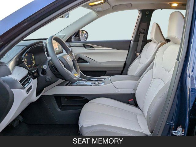 2026 INFINITI QX60 LUXE