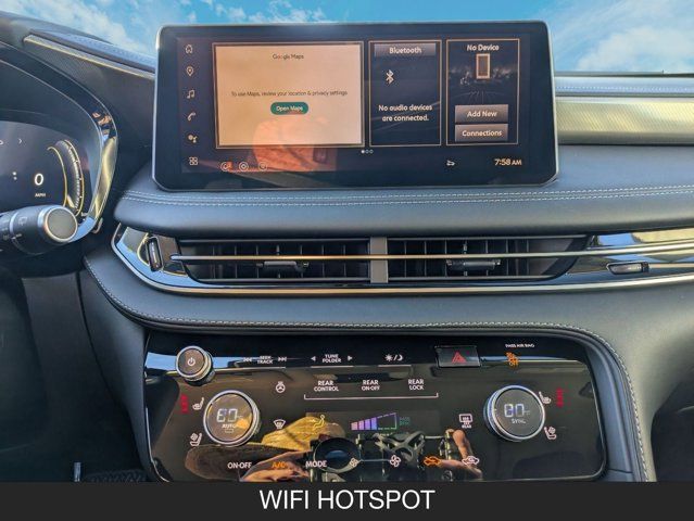 2026 INFINITI QX60 LUXE 2026 INFINITI QX60 LUXE