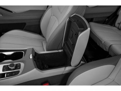 2026 INFINITI QX60 LUXE 2026 INFINITI QX60 LUXE