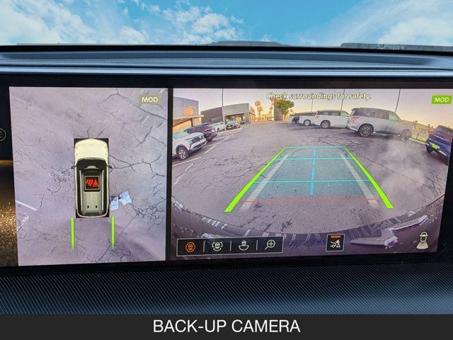 2026 INFINITI QX80 LUXE 2026 INFINITI QX80 LUXE