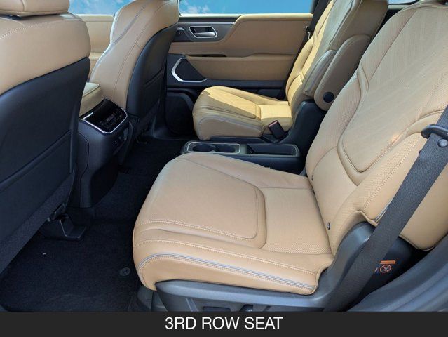 2026 INFINITI QX80 LUXE 2026 INFINITI QX80 LUXE