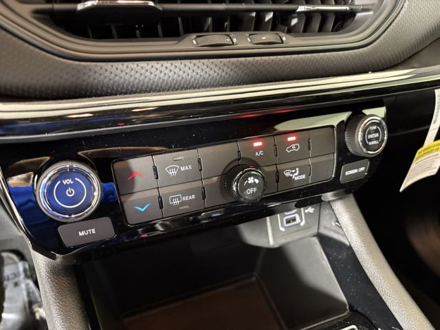 2026 Jeep Compass Latitude 2026 Jeep Compass Latitude