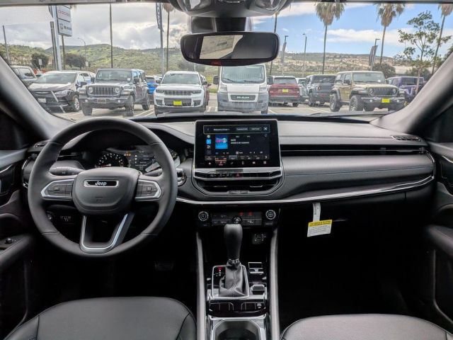 2026 Jeep Compass Latitude 2026 Jeep Compass Latitude