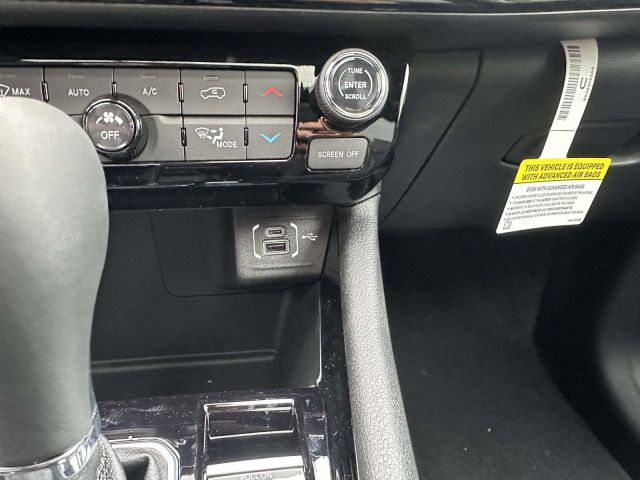 2026 Jeep Compass Limited Altitude 4x4 2026 Jeep Compass Limited Altitude 4x4