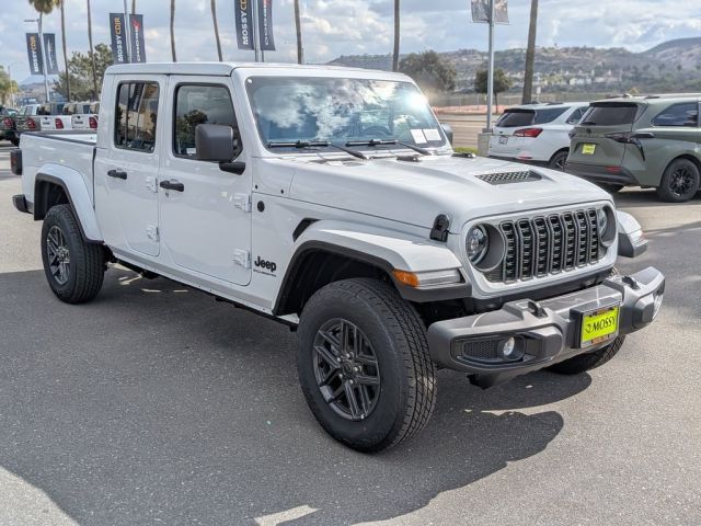 2026 Jeep Gladiator Sport S