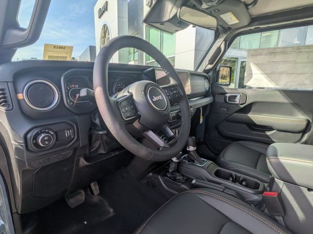 2026 Jeep Gladiator Sahara