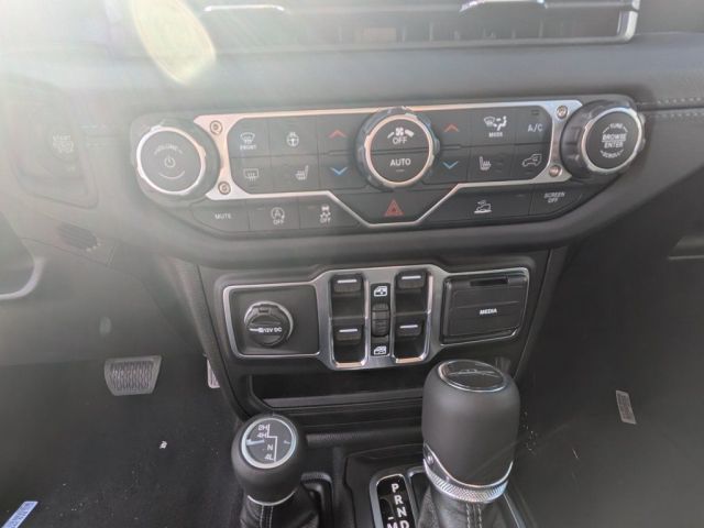 2026 Jeep Gladiator Sahara