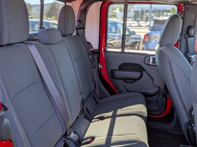 2026 Jeep Gladiator Sport S