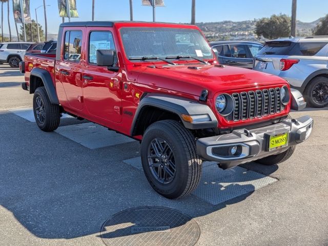 2026 Jeep Gladiator Sport