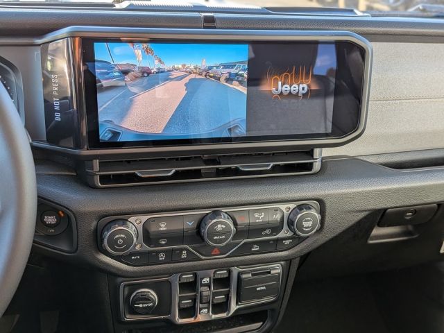 2026 Jeep Gladiator Sport S