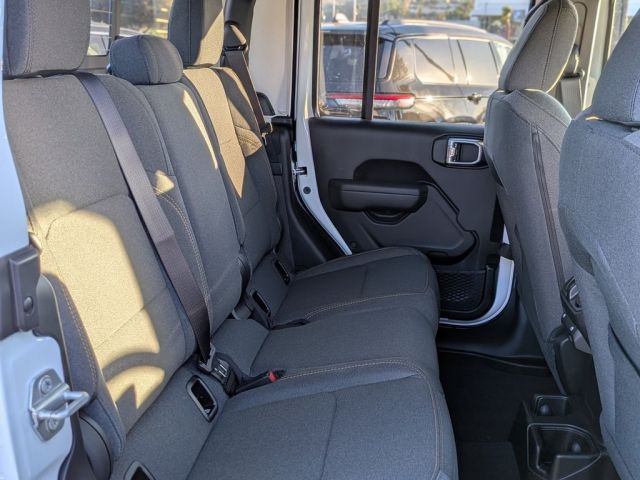 2026 Jeep Gladiator Sport S