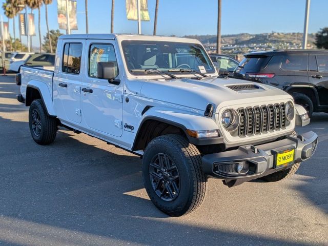 2026 Jeep Gladiator Sport S
