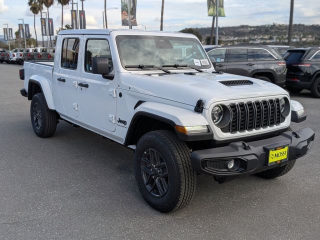 2026 Jeep Gladiator Sport S