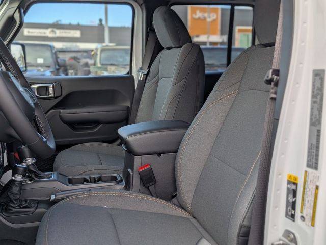 2026 Jeep Gladiator Sport S