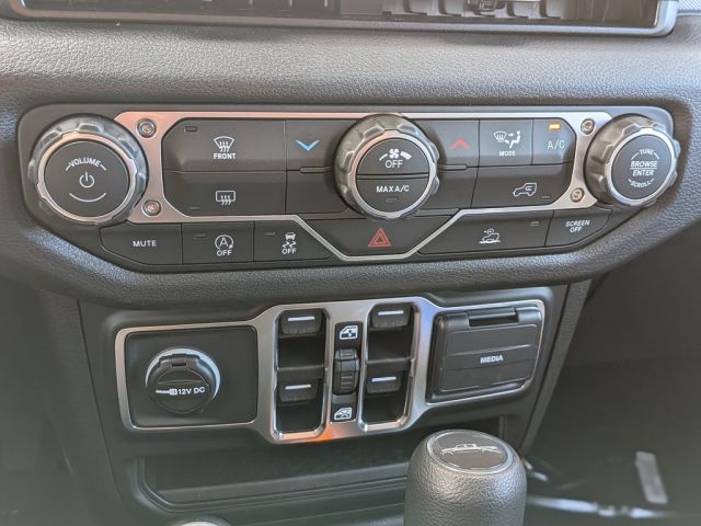 2026 Jeep Gladiator Sport S