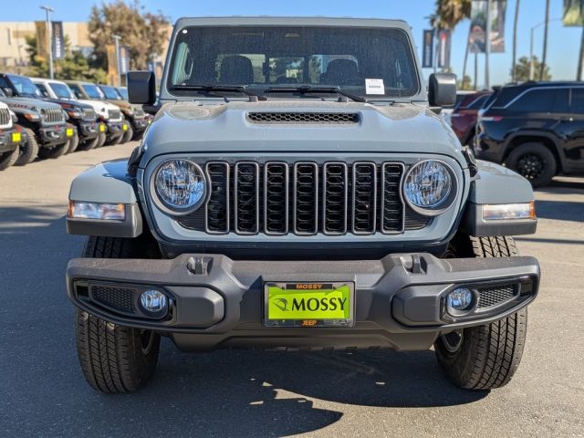 2026 Jeep Gladiator Sport S 2026 Jeep Gladiator Sport S