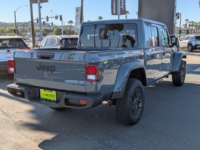 2026 Jeep Gladiator Sport S 2026 Jeep Gladiator Sport S