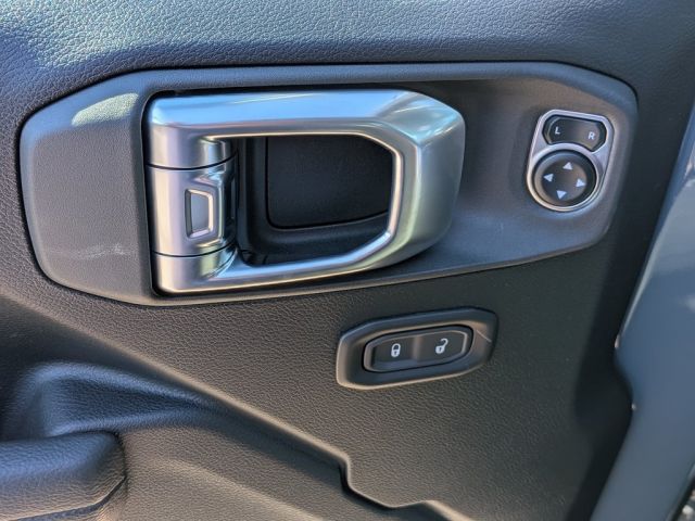 2026 Jeep Gladiator Sport S 2026 Jeep Gladiator Sport S