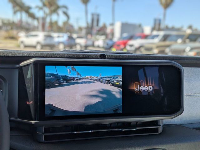 2026 Jeep Gladiator Sport S